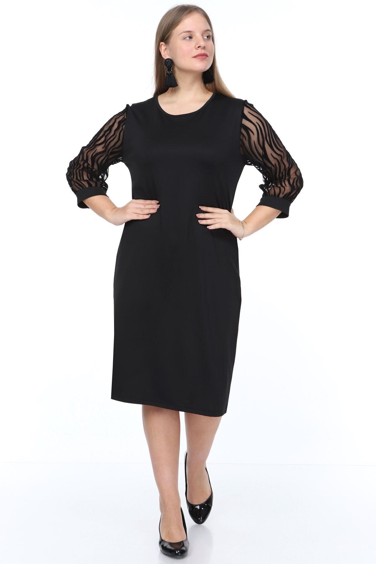 Kadın Büyük Beden Siyah Tül Üzeri Zebra Flok Baskılı Fakir Kol  Midi Boy Elbise